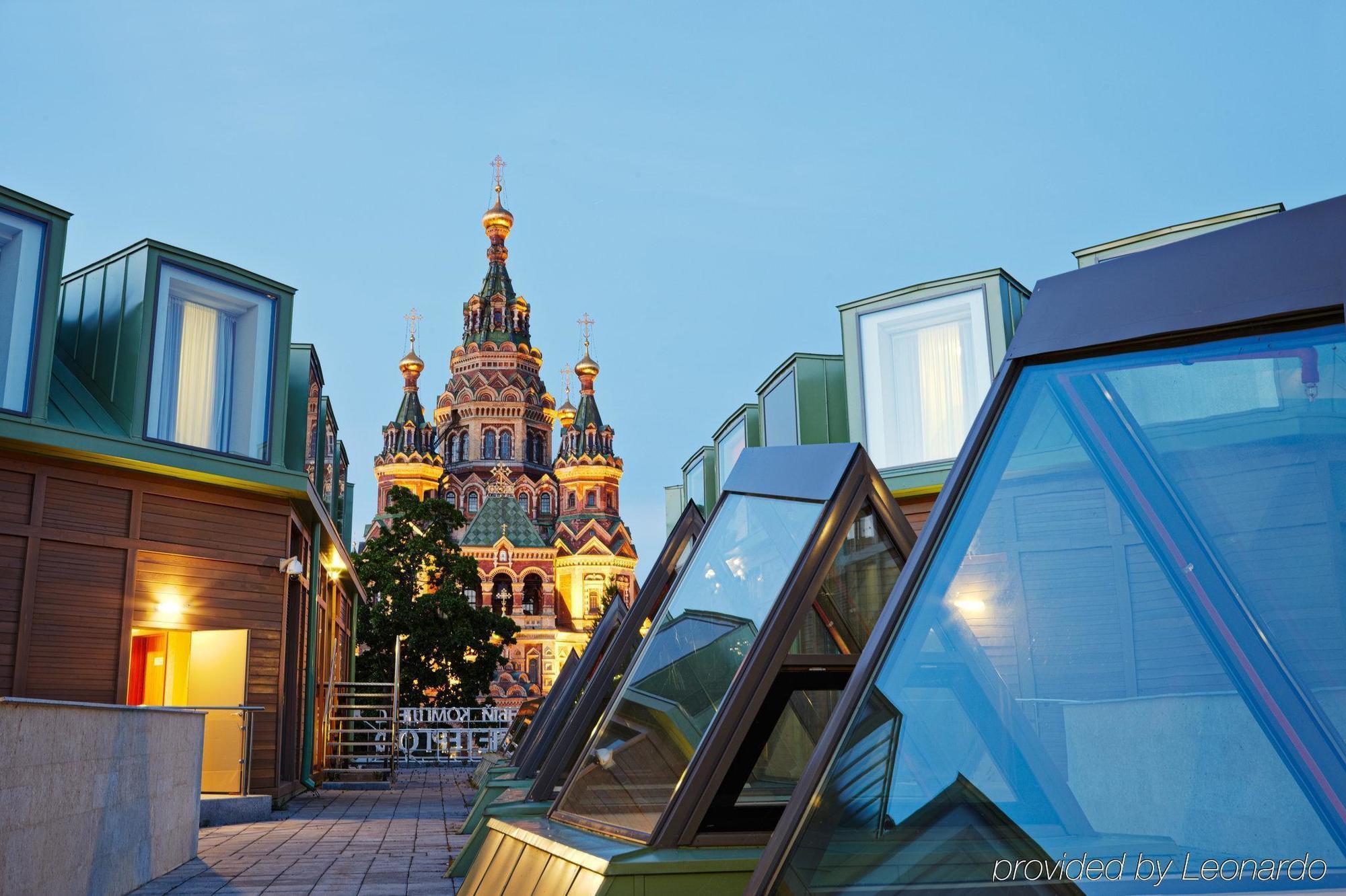 New Peterhof Hotel Sankt Petersborg Eksteriør billede